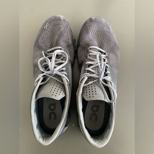 On cloud women’s size 9.5 used condition